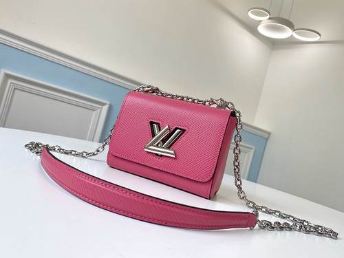 LV bag M56120 rose red mini Twist mini handbag-91c32be6